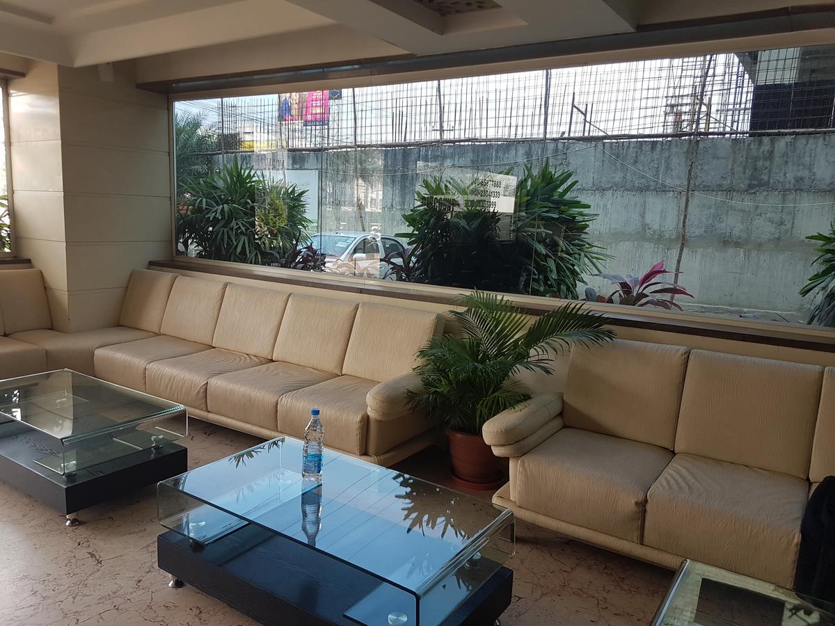 היידראבד Hotel Sitara Grand Miyapur מראה חיצוני תמונה