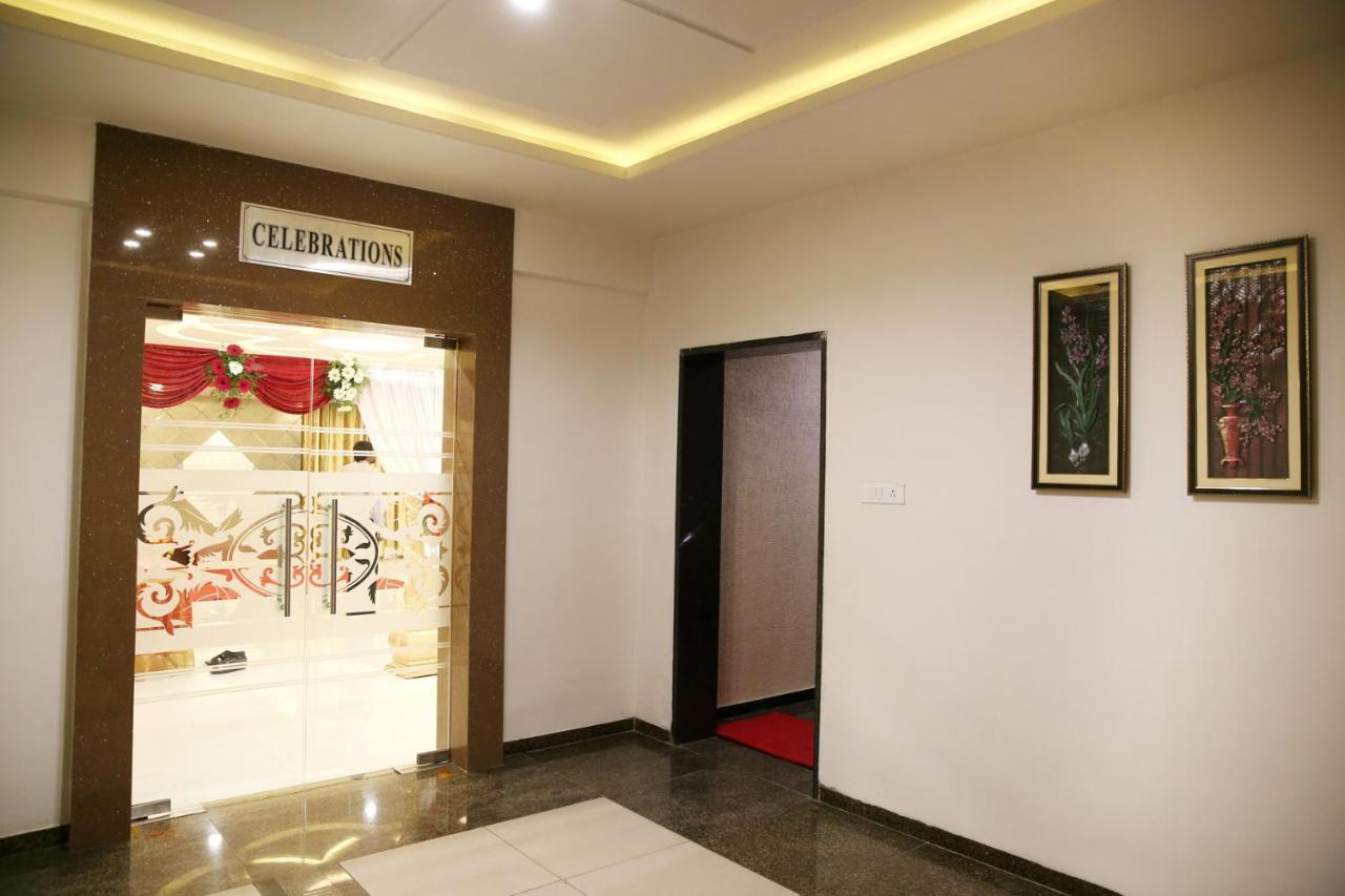היידראבד Hotel Sitara Grand Miyapur מראה חיצוני תמונה